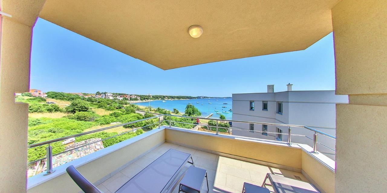 Modo Apartments Пула Экстерьер фото
