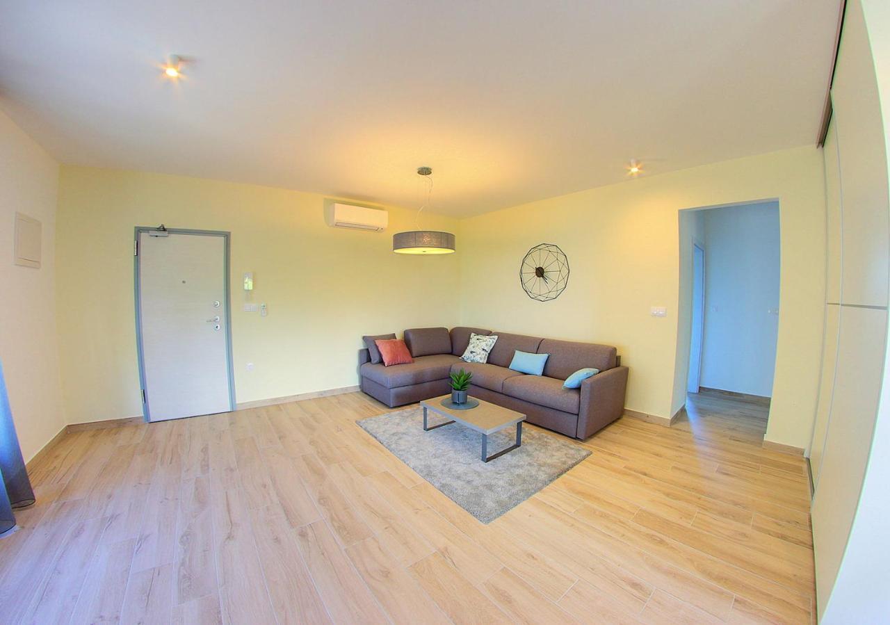 Modo Apartments Пула Экстерьер фото