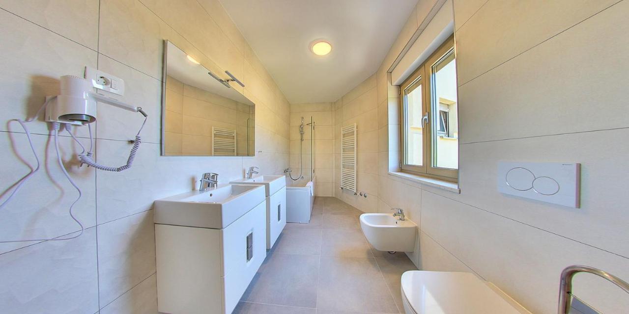 Modo Apartments Пула Экстерьер фото